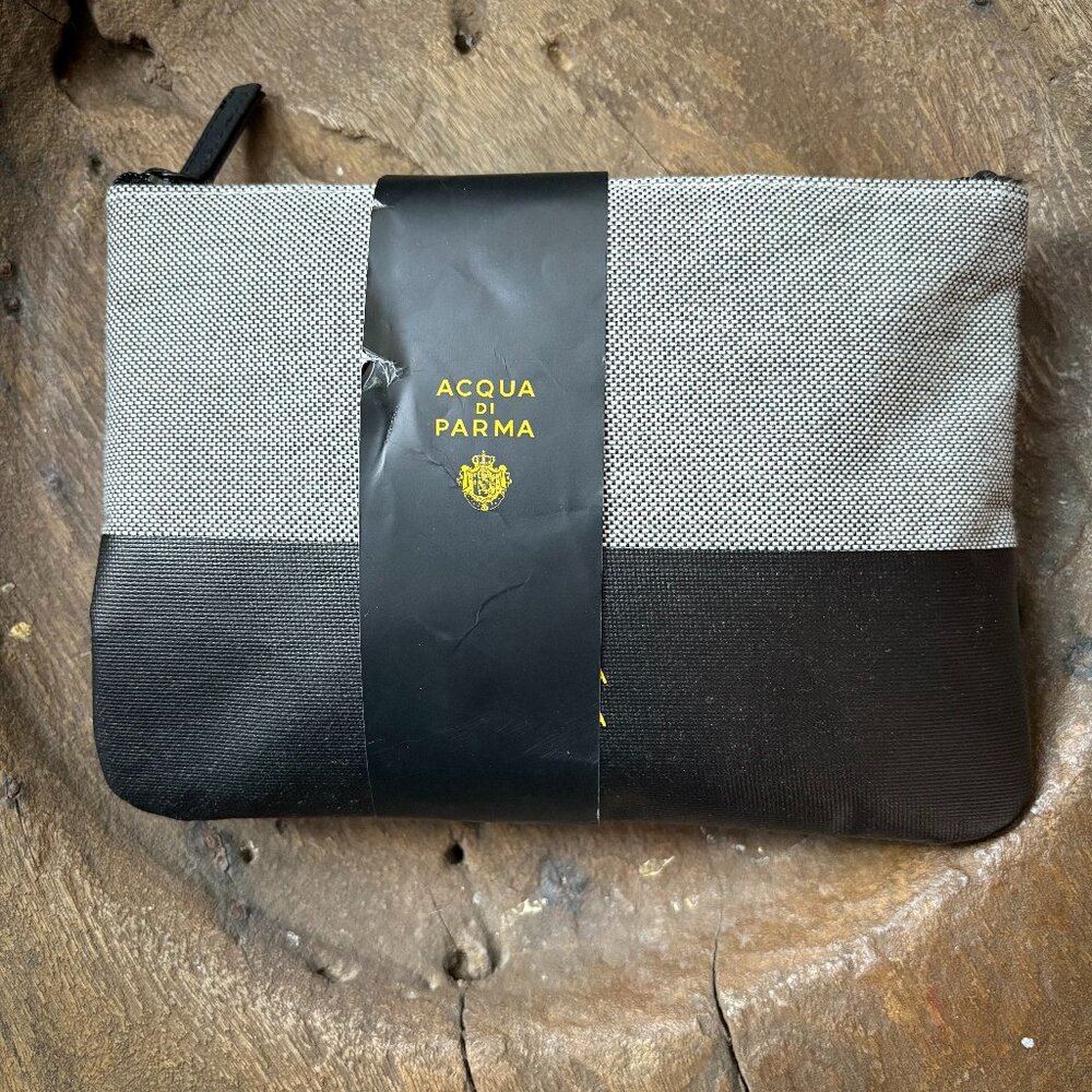 Acqua di Parma Air Canada travel essentials kit bag 8.5 x 6 inches